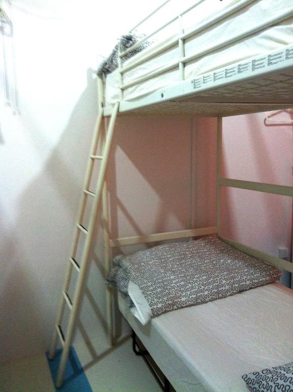 Drop Inn Singapur Zimmer foto