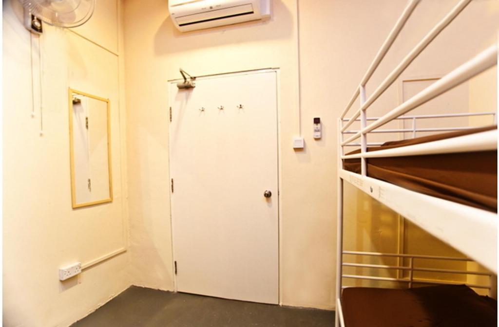 Drop Inn Singapur Zimmer foto